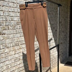 Express  High-Rise Skinny Pants with Gold Buttons size 6